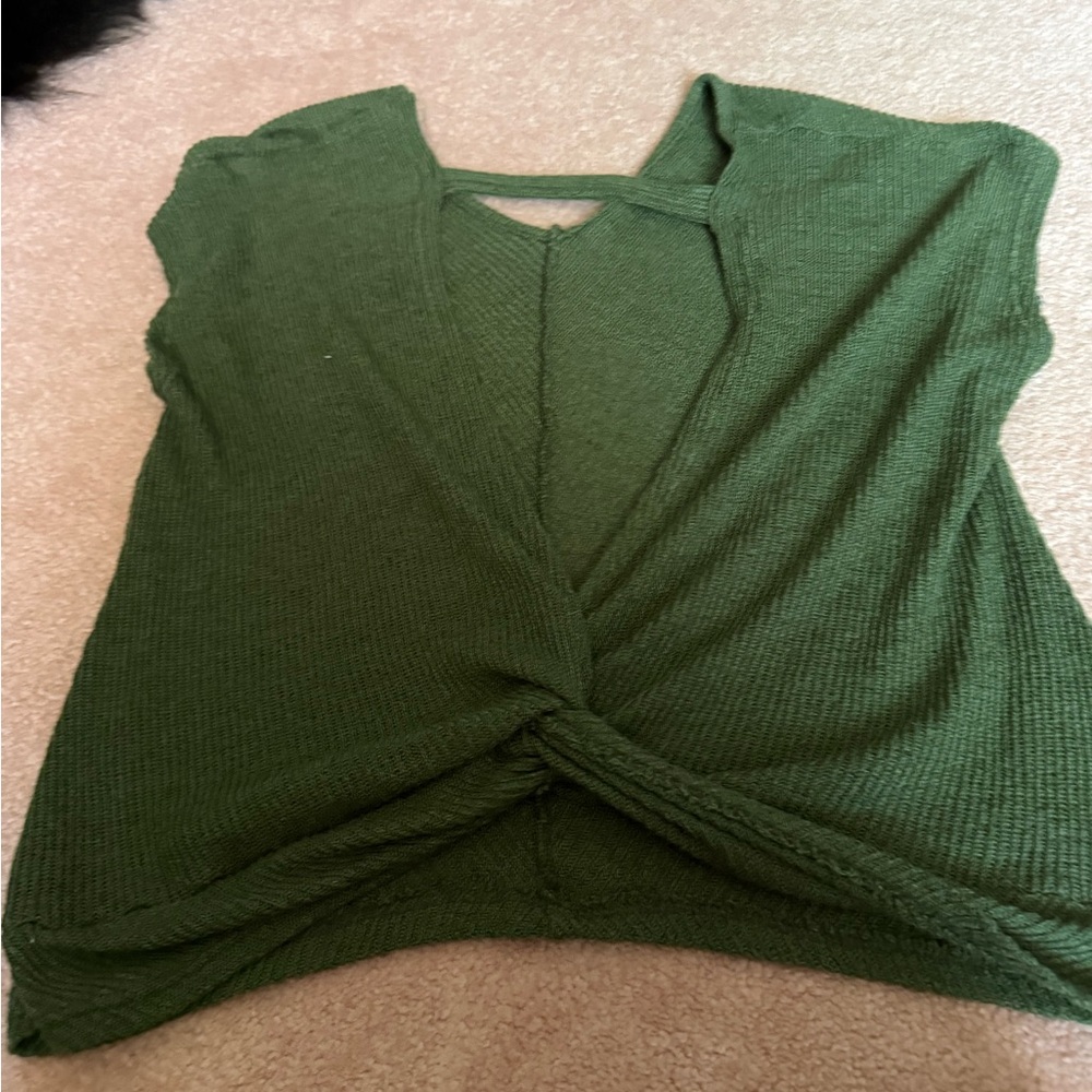 Daytrip Green Ribbed Top - Picture 3 of 4